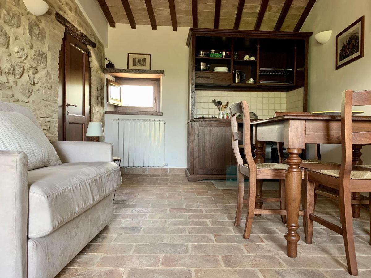 Agriturismo La Palazzetta Di アッシジ エクステリア 写真