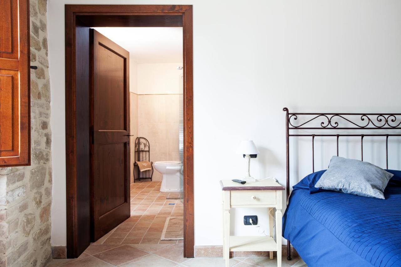Agriturismo La Palazzetta Di アッシジ エクステリア 写真